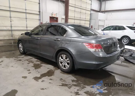 2010 Honda Accord 2.4 Lx-P z USA, uszkodzony, nr VIN 1HGCP2F45AA148043